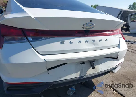 2022 Hyundai Elantra Sel from USA, damaged, VIN 5NPLM4AG8NH073891